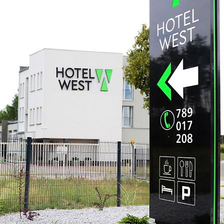 Poznan West Hotel - Airport 외부 사진